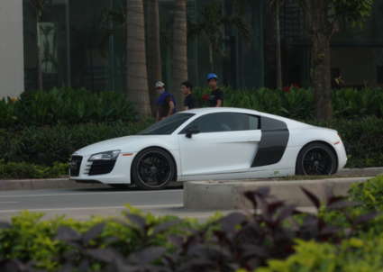 Audi-R8