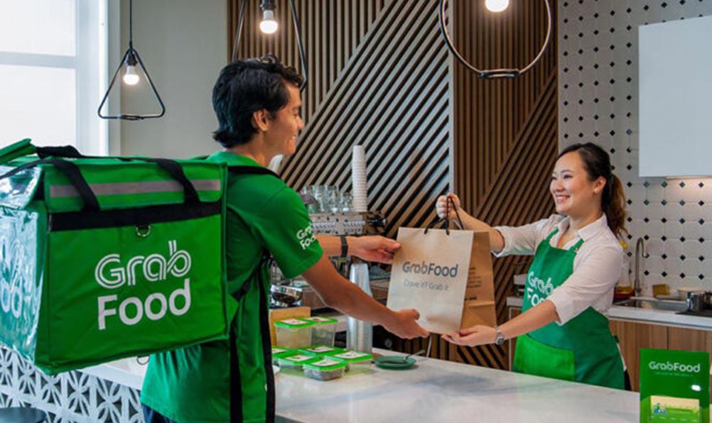 Các cửa hàng ăn uống có nên hợp tác kinh doanh với Grab Food ?